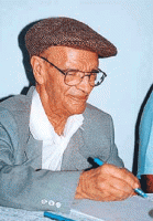 /album/fotos-chico-xavier/xavier18-gif/